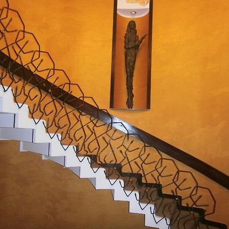 Hotel Corona Термолі Екстер'єр фото
